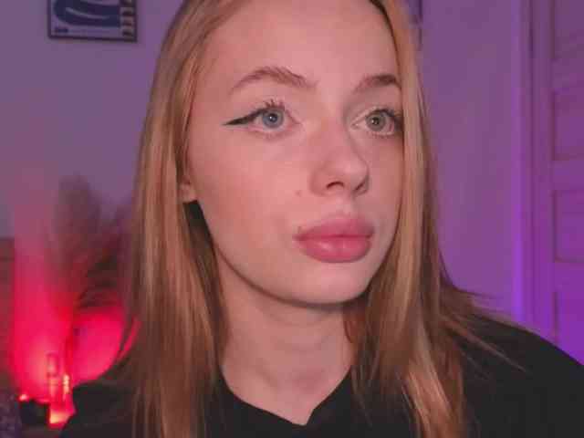 mayshy webcam