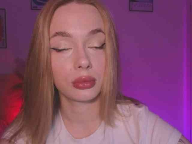 mayshy webcam