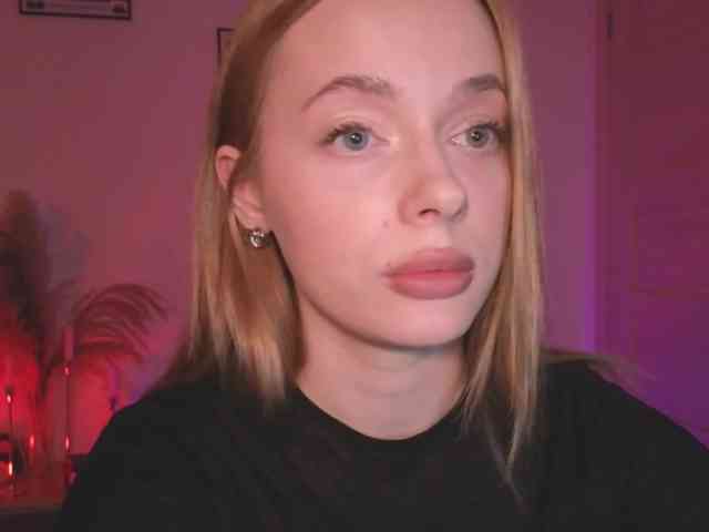 mayshy webcam