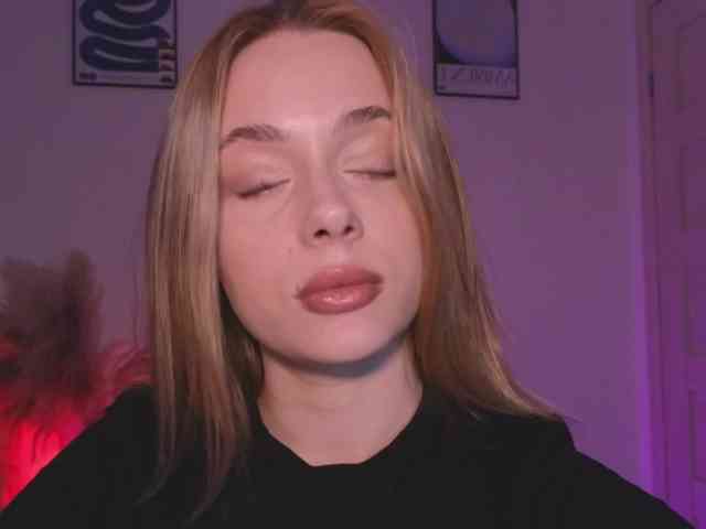 mayshy webcam