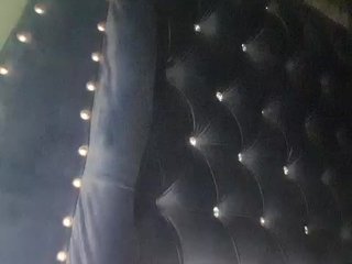 Hennesy-Camila Porn Show