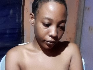 Hennesy-Camila Porn Show