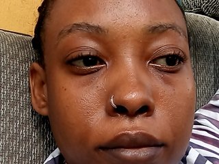 Hennesy-Camila Porn Show