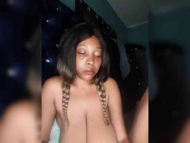 Hennesy-Camila webcam
