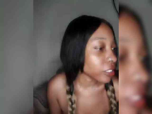 Hennesy-Camila webcam