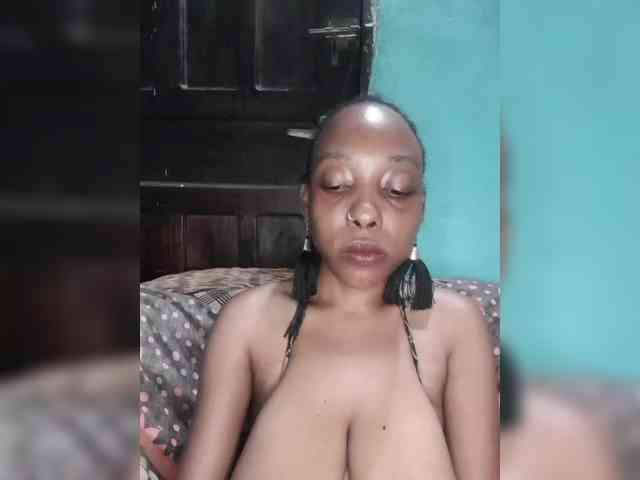 Hennesy-Camila webcam