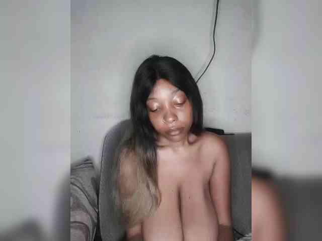 Hennesy-Camila webcam