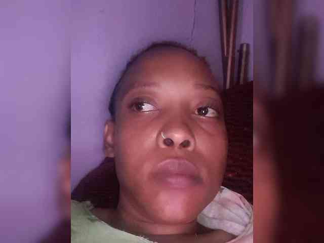 Hennesy-Camila webcam