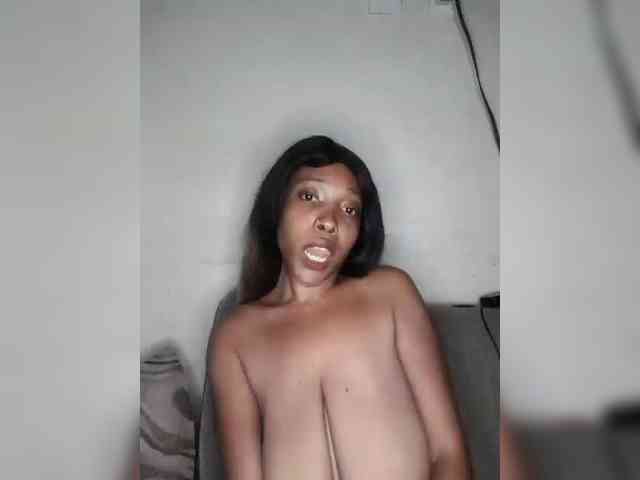 Hennesy-Camila webcam