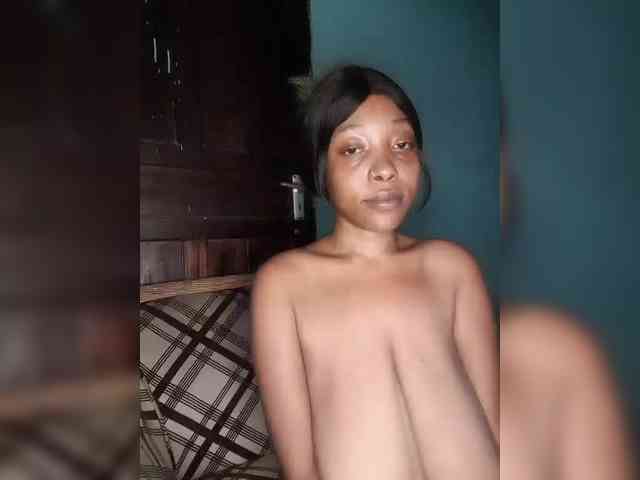 Hennesy-Camila webcam