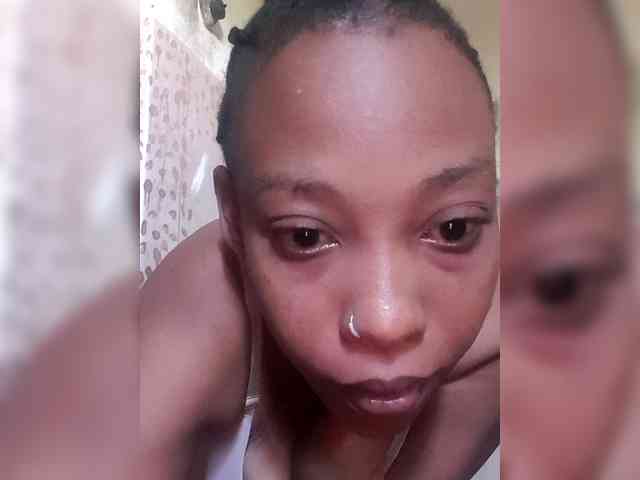 Hennesy-Camila Hennesy-Camila