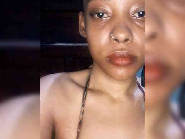 Hennesy-Camila Hennesy-Camila