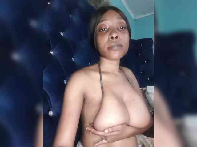 Hennesy-Camila webcam