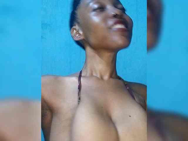 Hennesy-Camila Hennesy-Camila