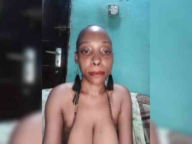 Hennesy-Camila webcam