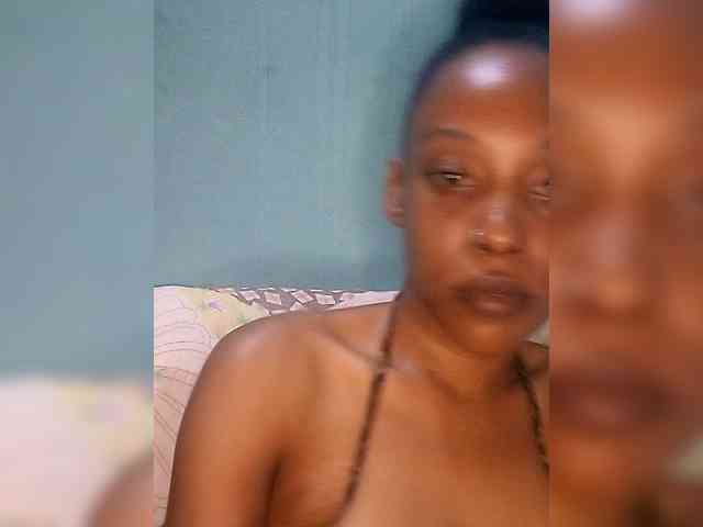 Hennesy-Camila Hennesy-Camila