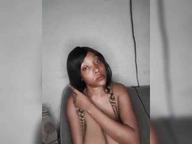 Hennesy-Camila