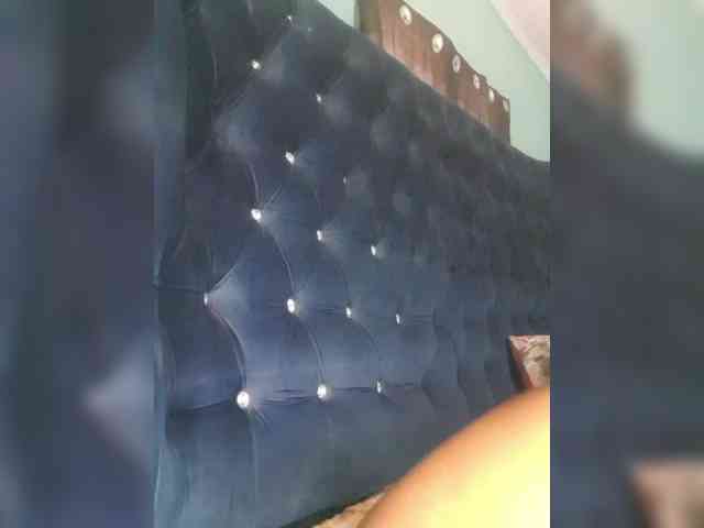 Hennesy-Camila webcam