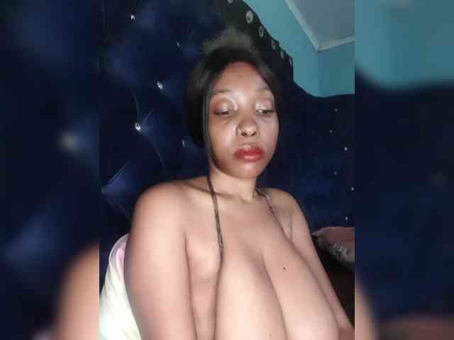 Hennesy-Camila webcam