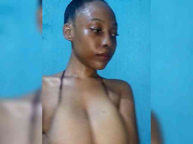 Hennesy-Camila Hennesy-Camila