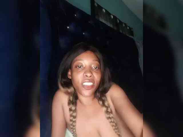 Hennesy-Camila webcam