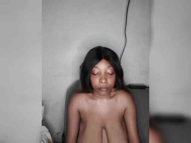 Hennesy-Camila webcam