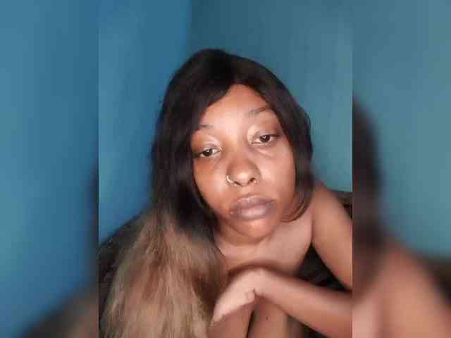 Hennesy-Camila webcam