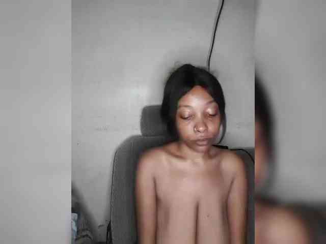 Hennesy-Camila webcam