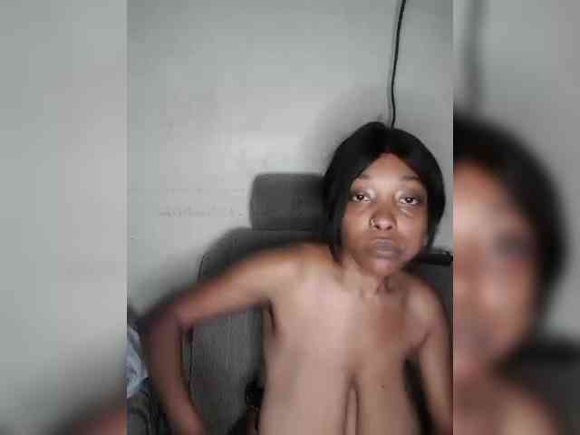 Hennesy-Camila webcam