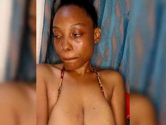 Hennesy-Camila webcam