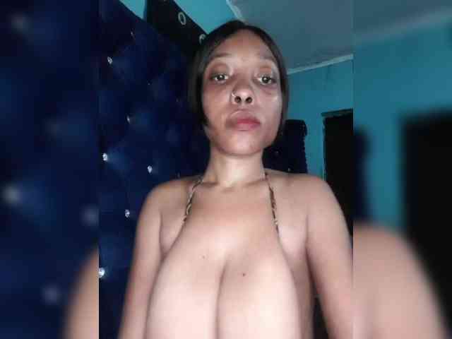 Hennesy-Camila Hennesy-Camila