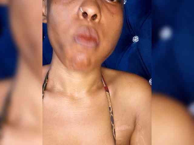 Hennesy-Camila Hennesy-Camila