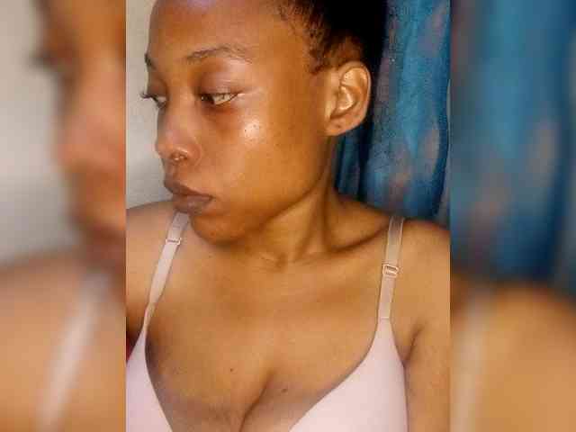 Hennesy-Camila webcam