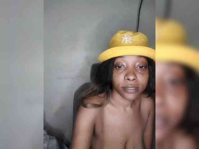 Hennesy-Camila webcam