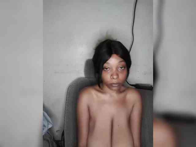 Hennesy-Camila webcam