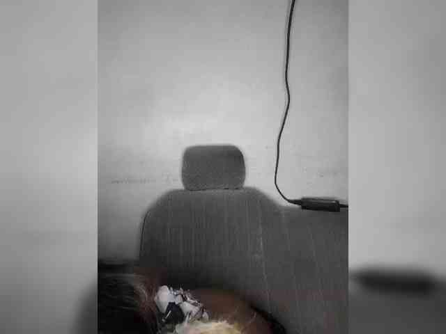 Hennesy-Camila webcam