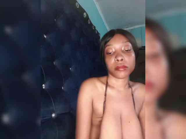 Hennesy-Camila Hennesy-Camila