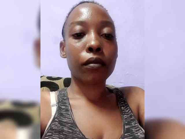 Hennesy-Camila webcam