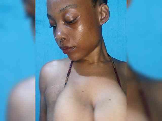 Hennesy-Camila Hennesy-Camila