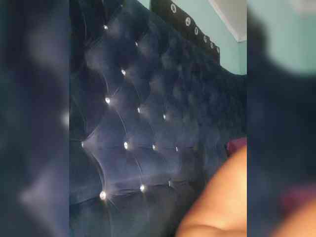 Hennesy-Camila webcam