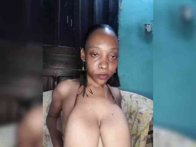 Hennesy-Camila Hennesy-Camila