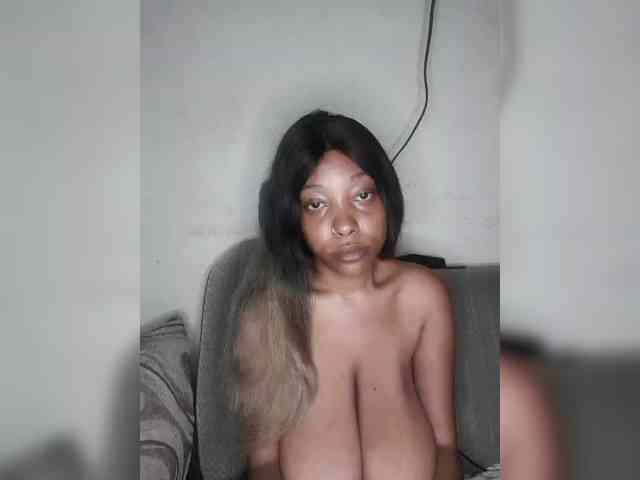 Hennesy-Camila webcam
