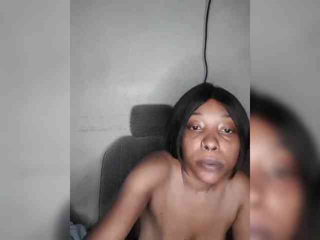 Hennesy-Camila webcam