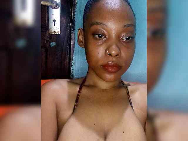 Hennesy-Camila Hennesy-Camila