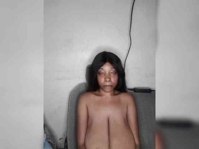 Hennesy-Camila webcam
