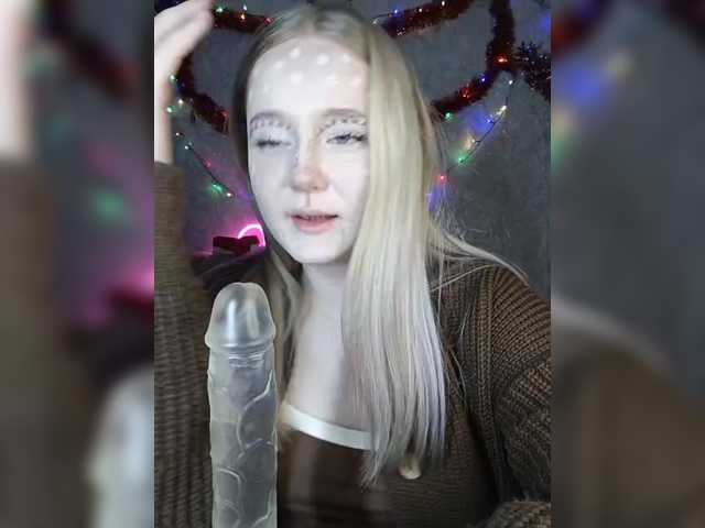 LolaMin's BongaCams show and profile