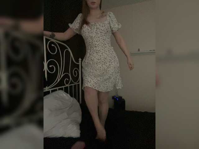 LolaMin's BongaCams show and profile