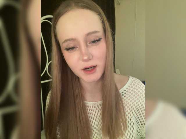 LolaMin's BongaCams show and profile