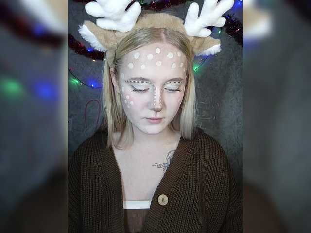 LolaMin's BongaCams show and profile