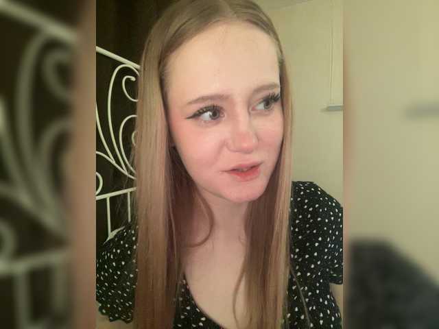 Profile and Statistics for LolaMin on BongaCams